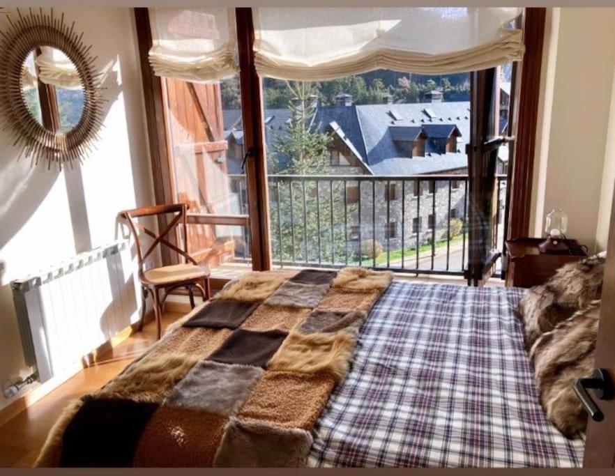Elegante Apartamento En Escarrilla Con Vistas Al Valle Eksteriør bilde